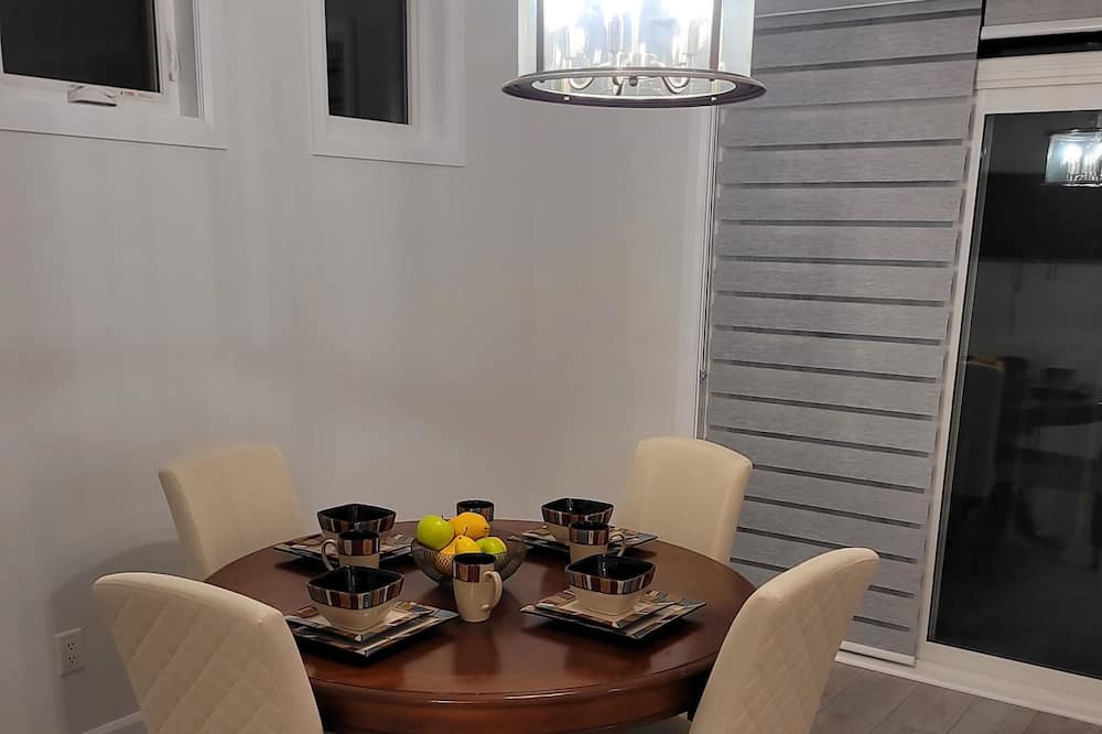Photo of Kitchen in Amherstview