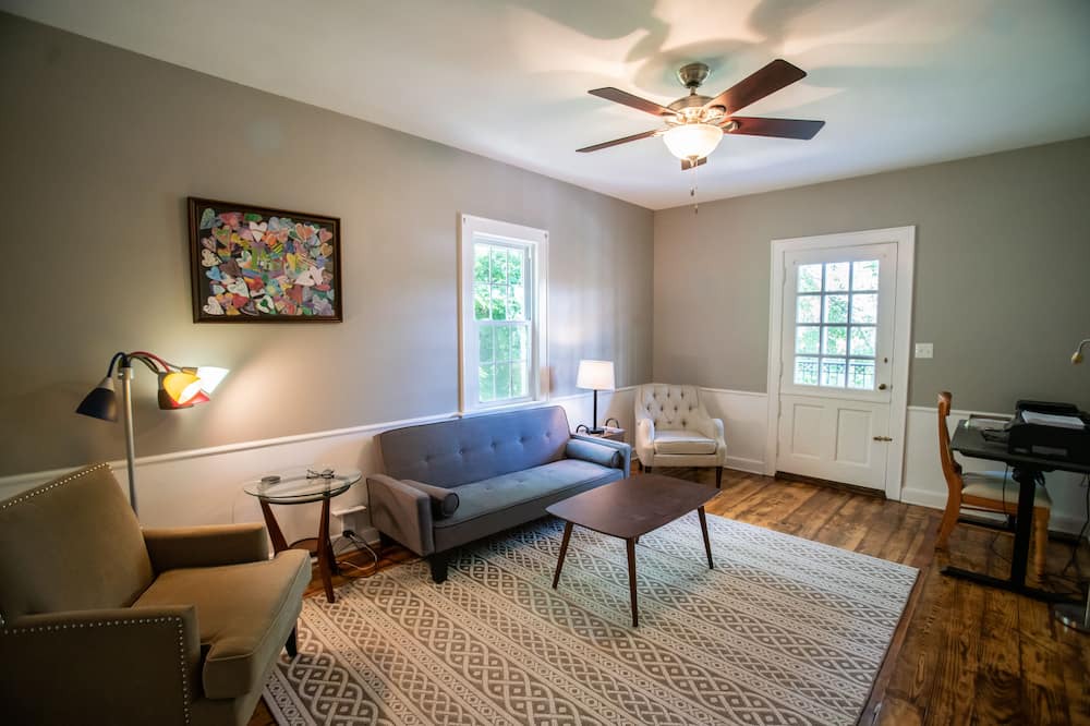 Photo of Livingroom in Maysville