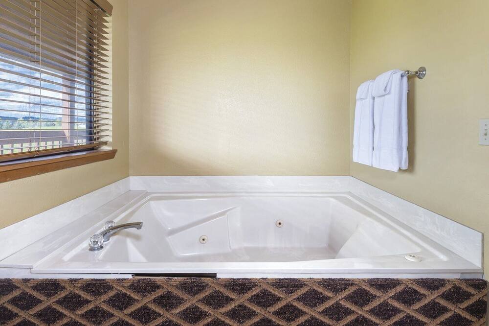 Photo of Bathroom in Pagosa Meadows IV