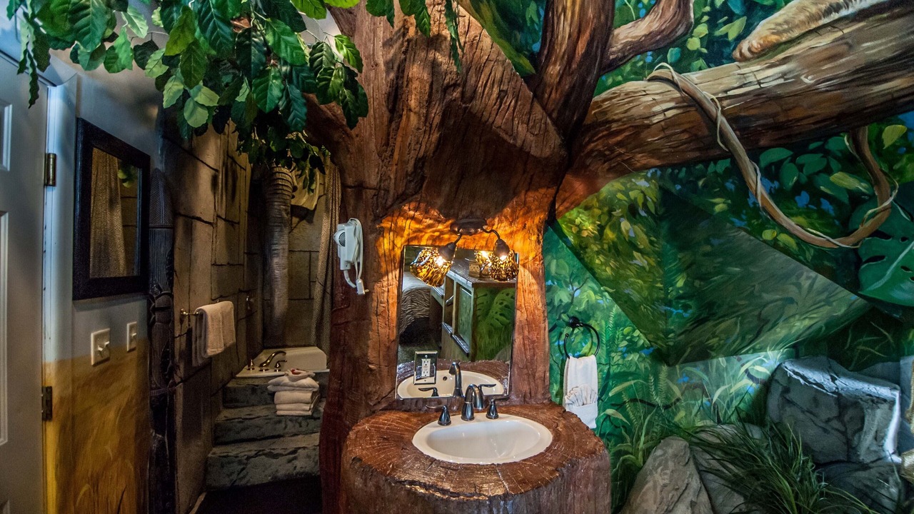 Photo of Bathroom in Downtown Salt Lake City
