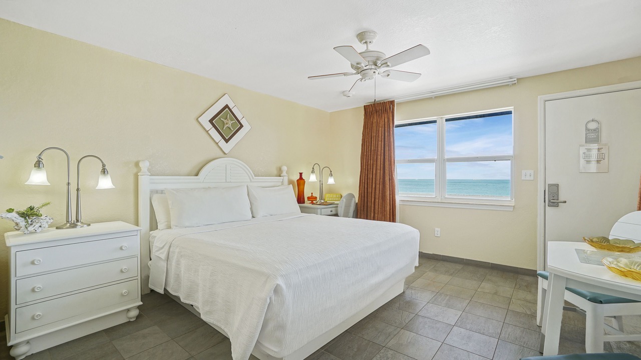 Photo of Bedroom in Key Colony Beach