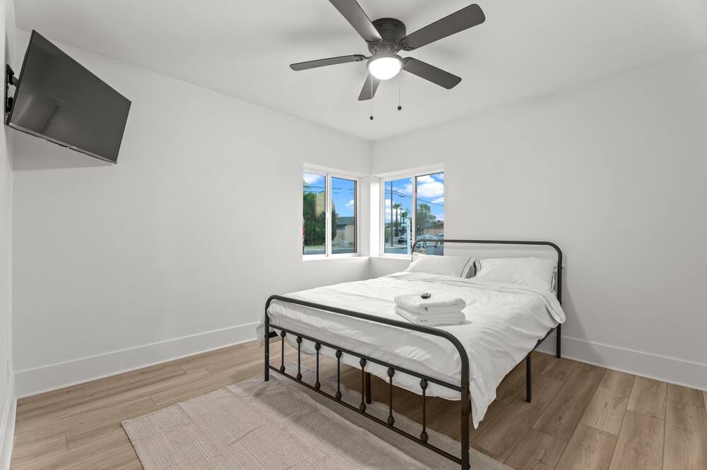 Photo of Bedroom in Coronado