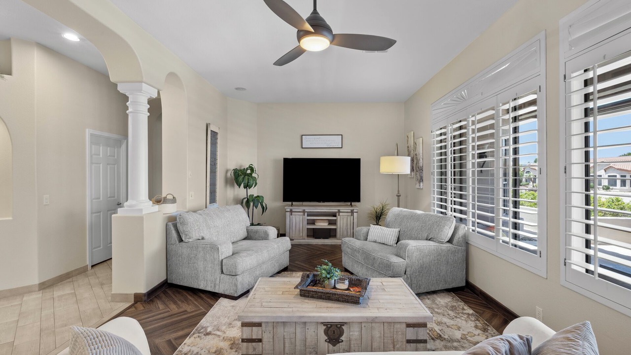 Photo of Livingroom in Arrowhead Lakes