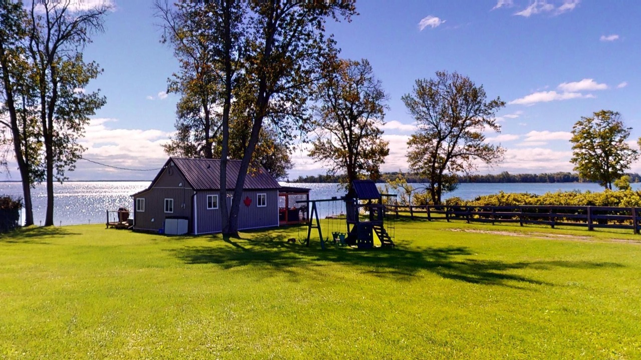 Photo of Others in Waupoos