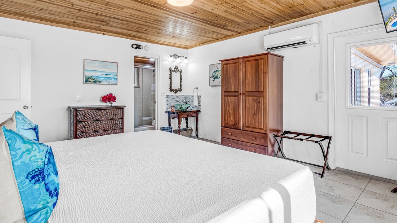 Photo of Bedroom in Marathon