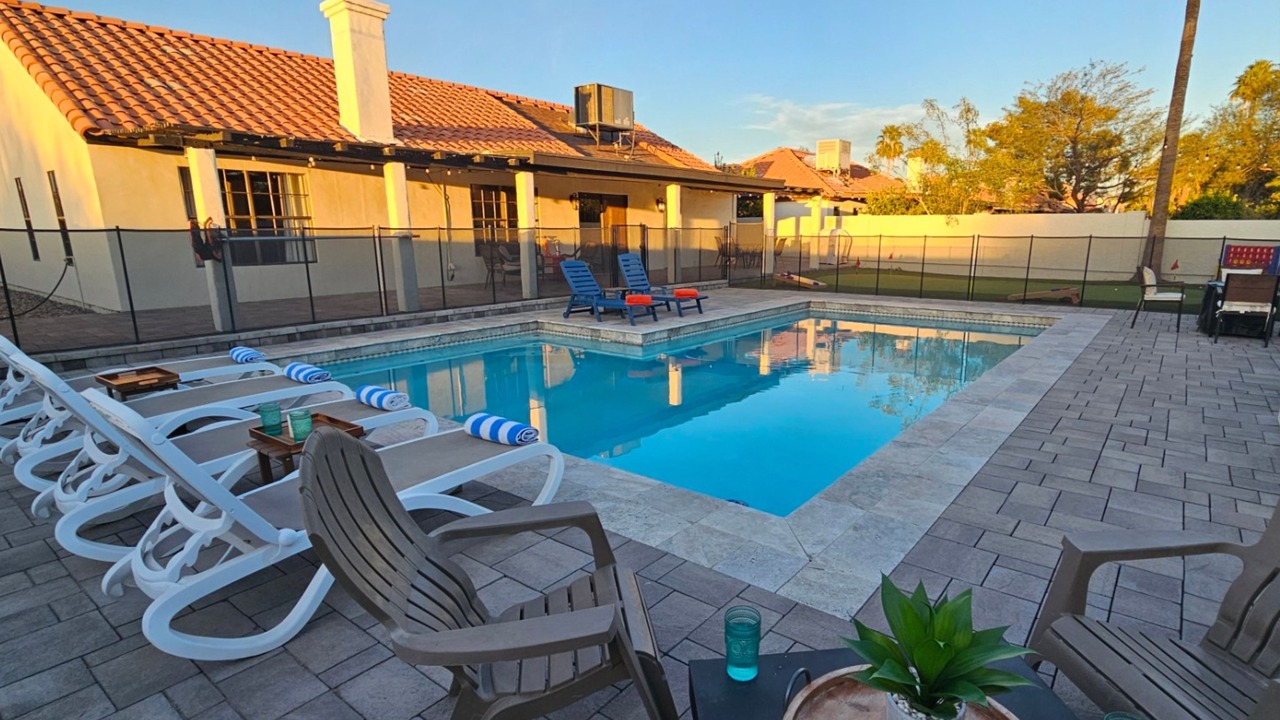 Photo of Outdoor in Paradise Valley Village