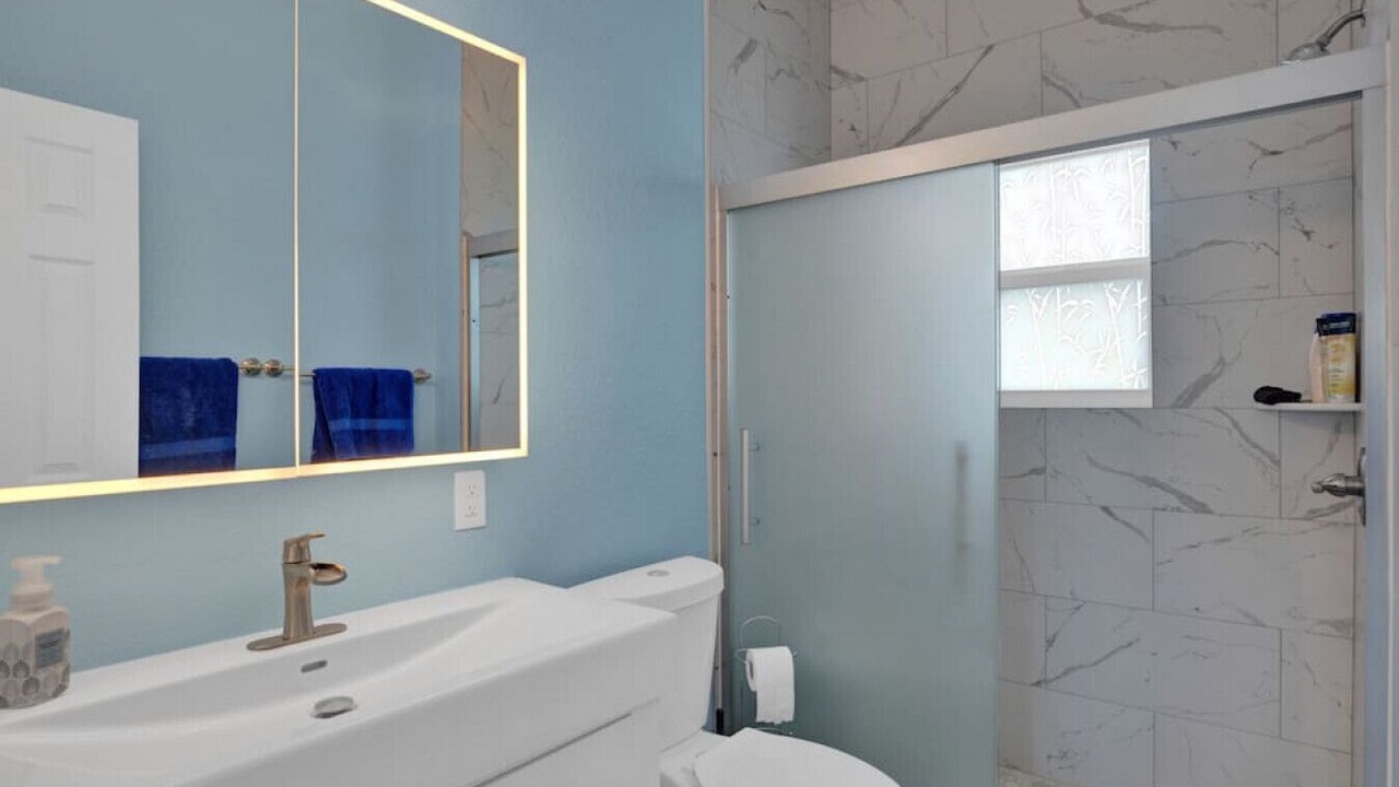Photo of Bathroom in Marathon