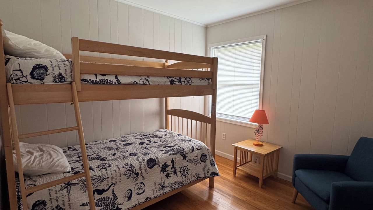 Photo of Bedroom in South Bethany Harbor
