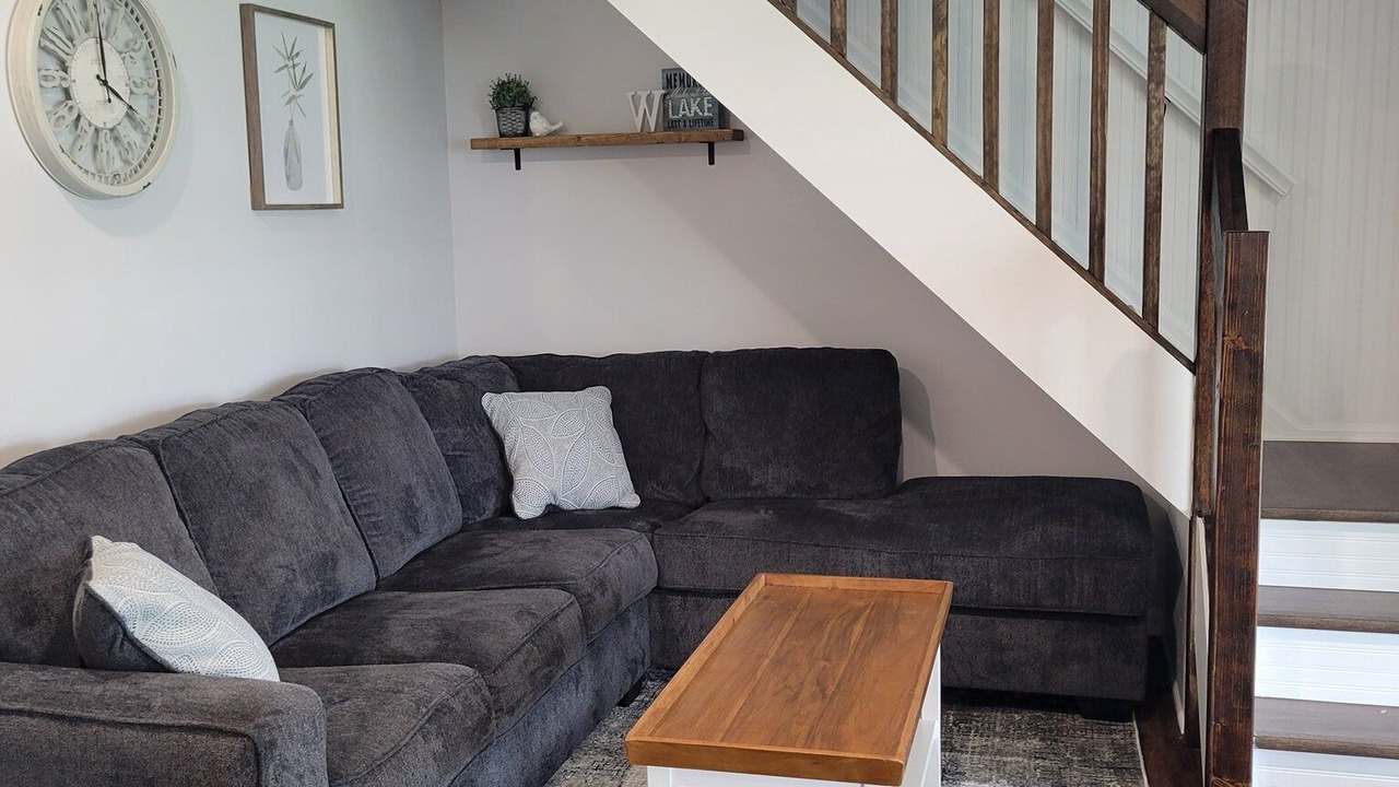 Photo of Bedroom in Lakeville