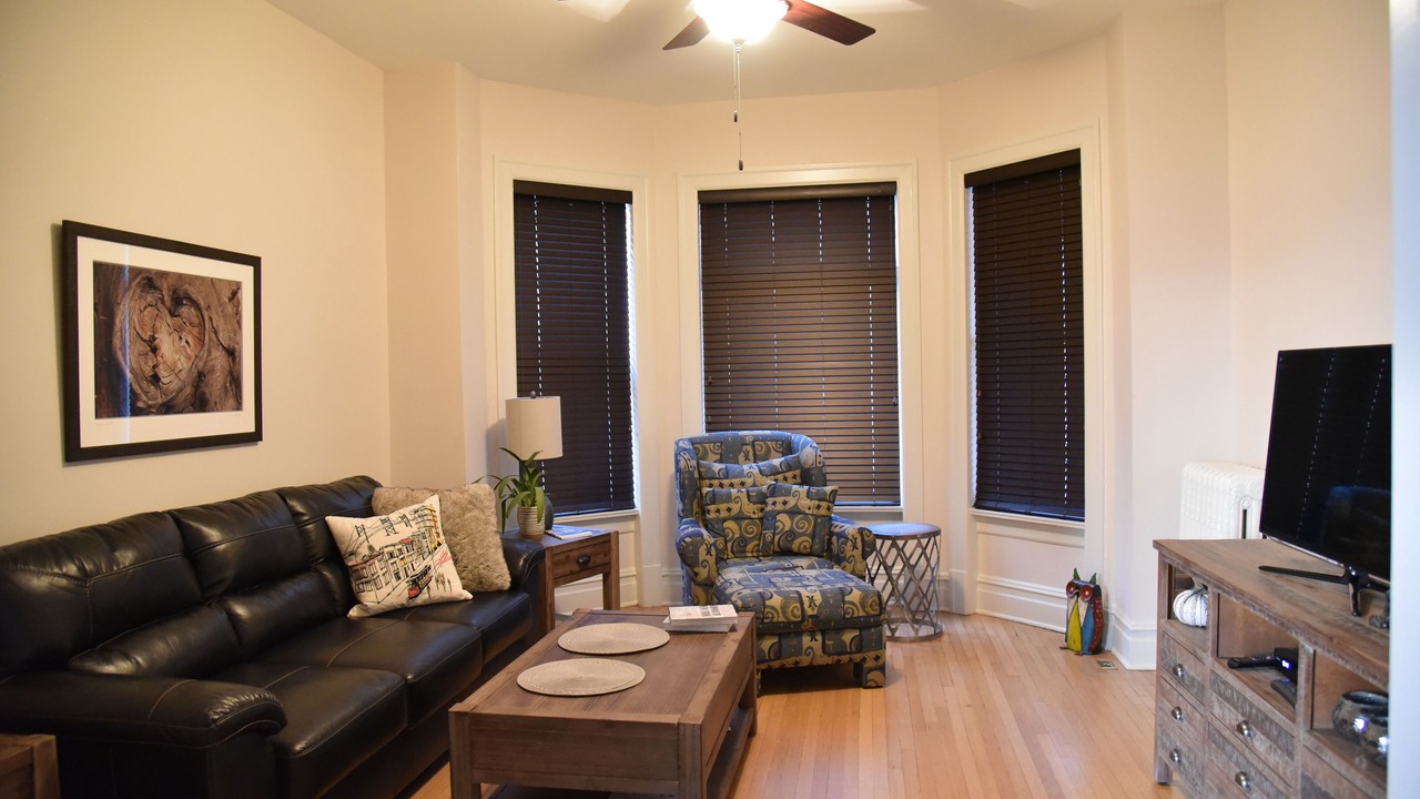 Photo of Livingroom in Lower Avenues