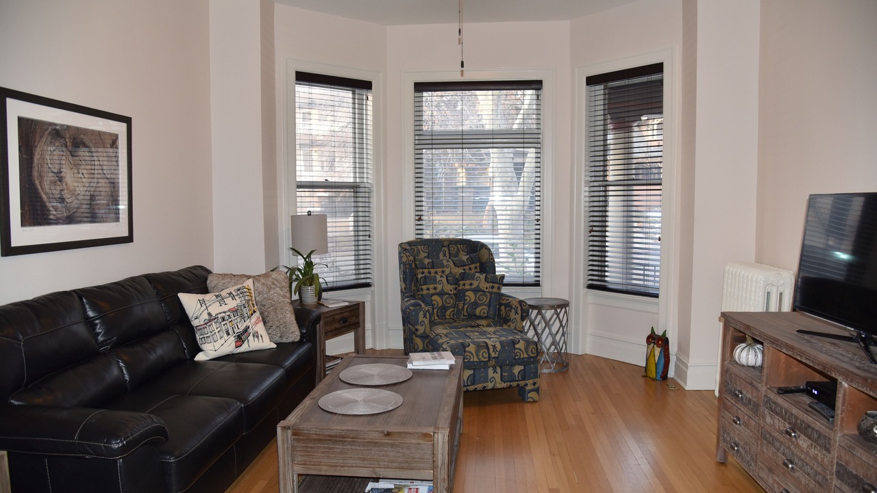 Photo of Livingroom in Lower Avenues