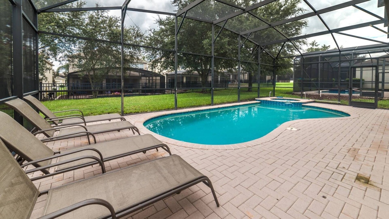 Photo of Outdoor in Windsor Hills