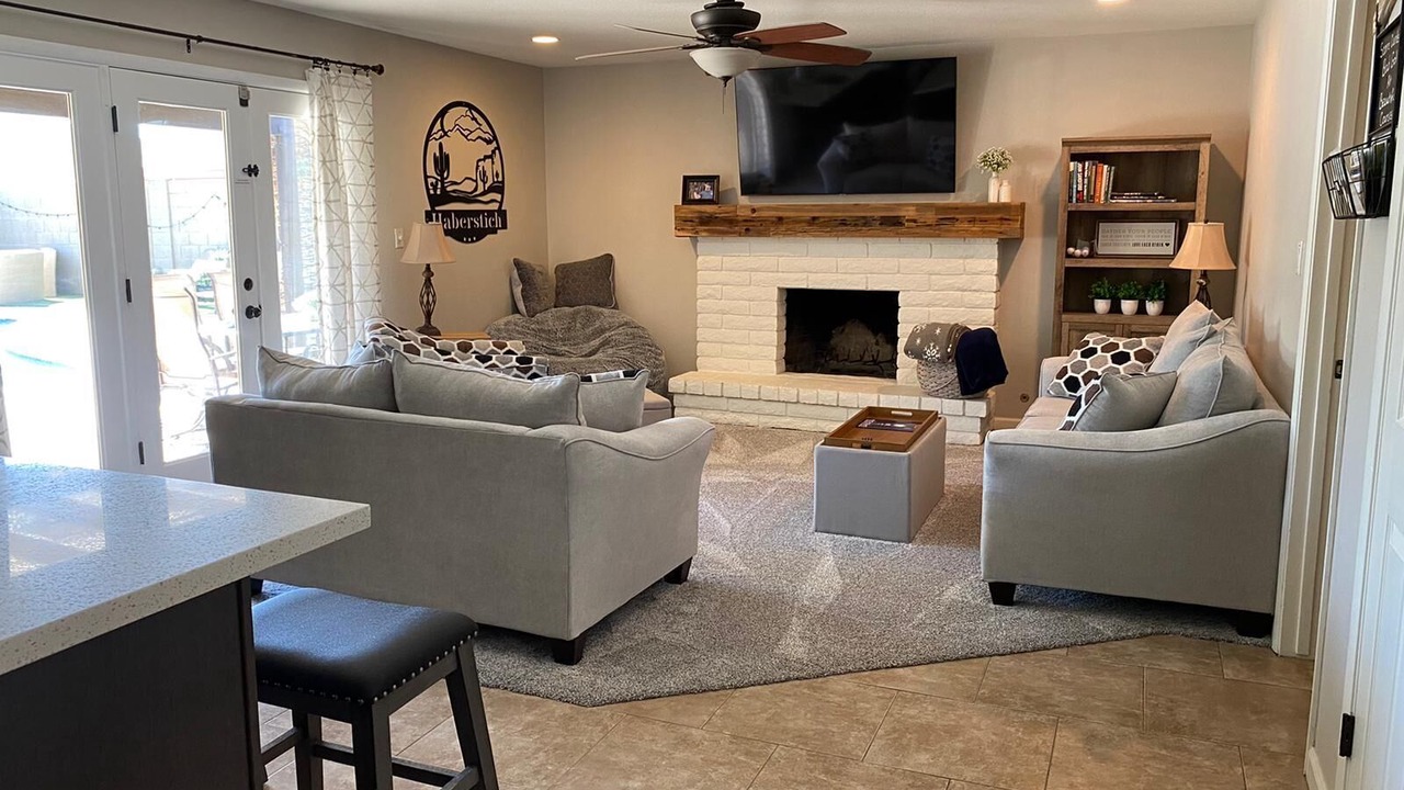 Photo of Bedroom in Paradise Valley Village