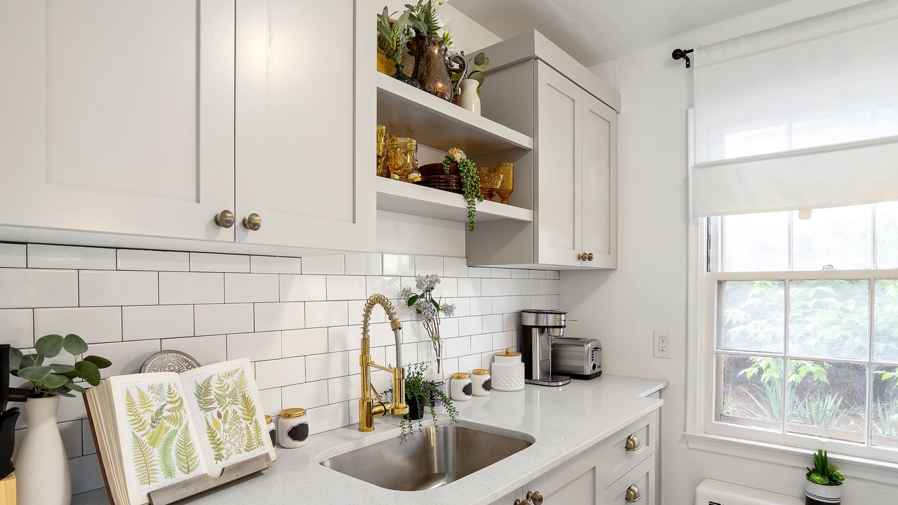 Photo of Kitchen in East Central
