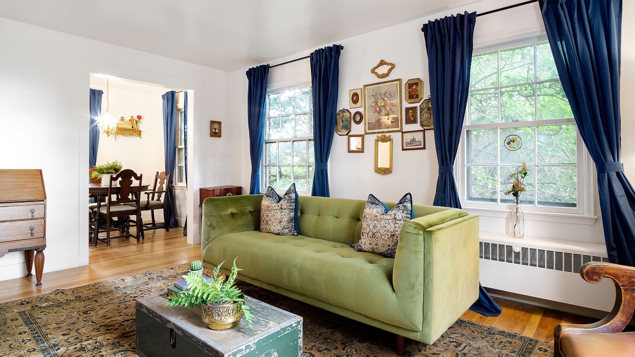 Photo of Livingroom in East Central