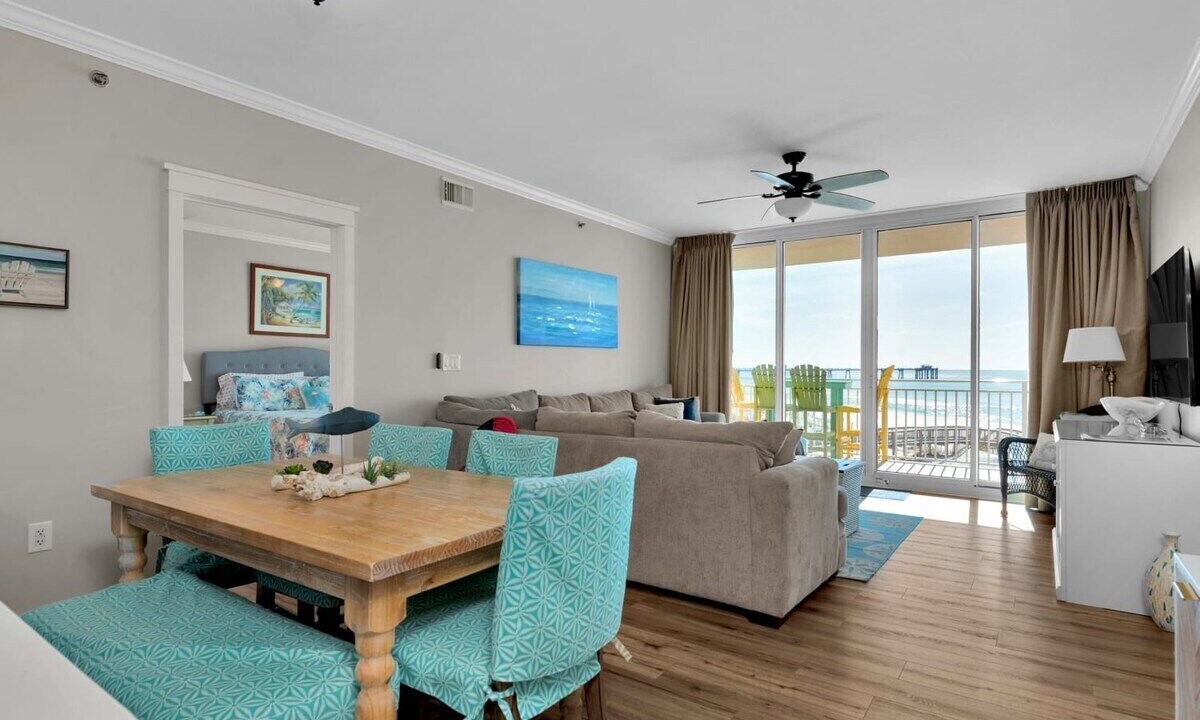 Photo of Livingroom in Fort Walton Beach