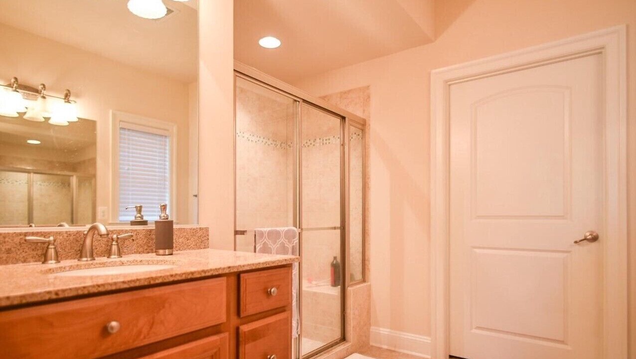 Photo of Bathroom in Sun Ridge