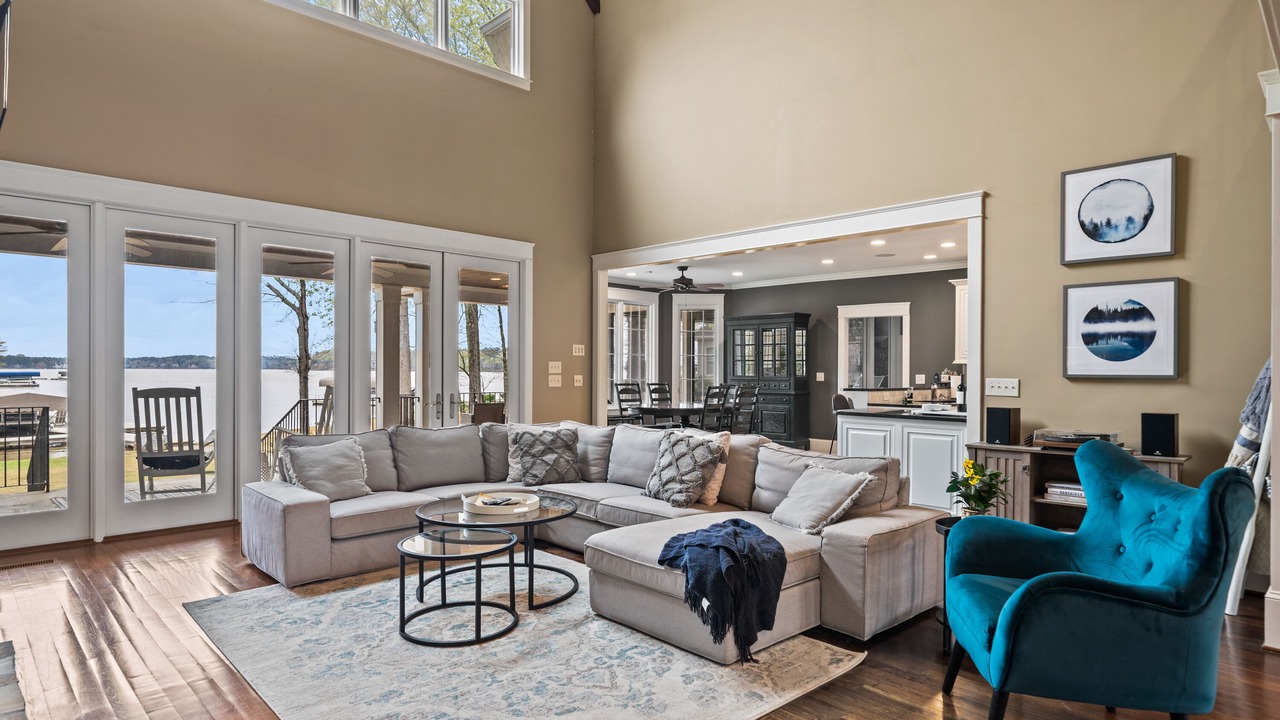 Photo of Livingroom in Eatonton
