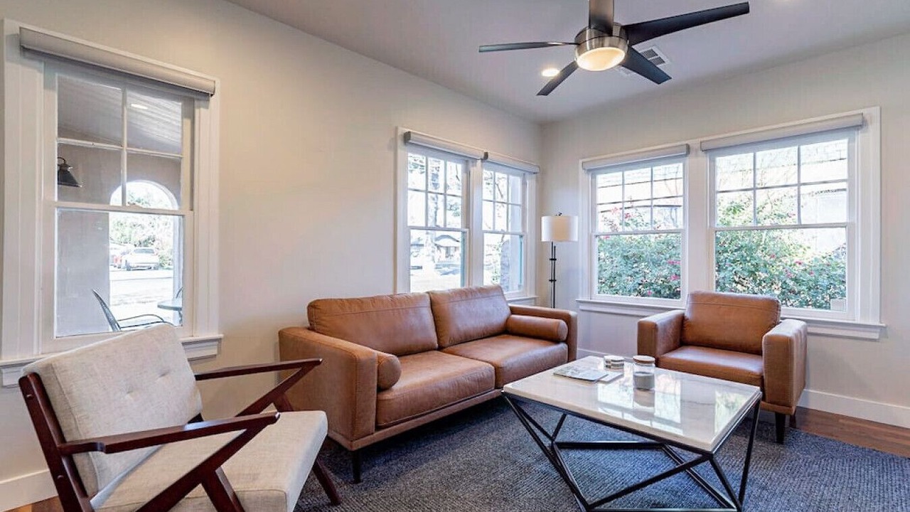Photo of Livingroom in Encanto
