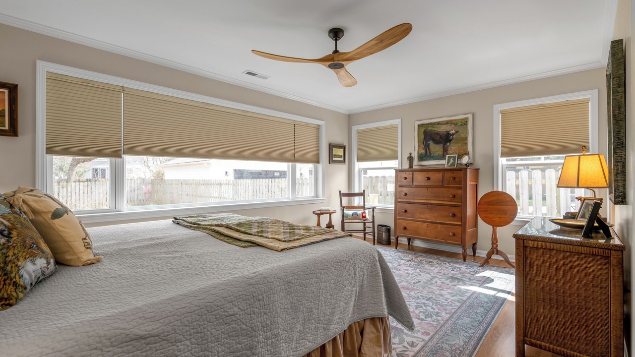 Photo of Bedroom in Fairway