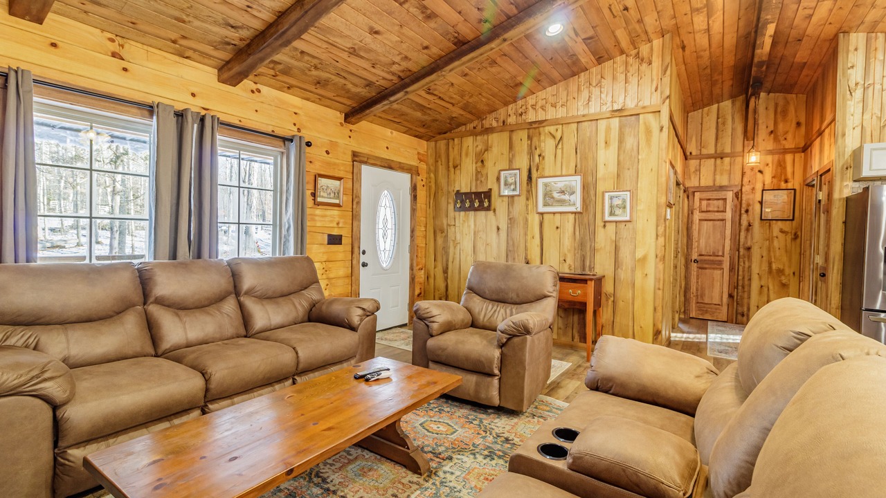 Photo of Livingroom in West Union