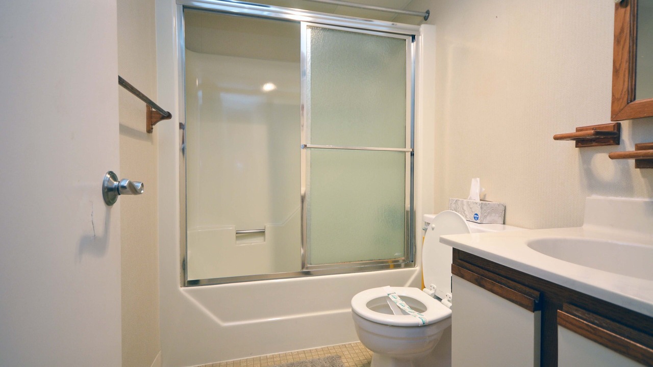 Photo of Bathroom in Midtown Ocean City
