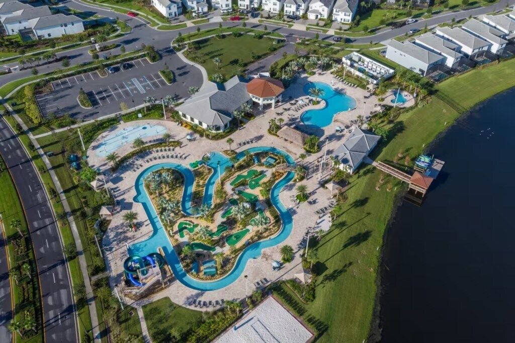Photo of Others in Bay Lake