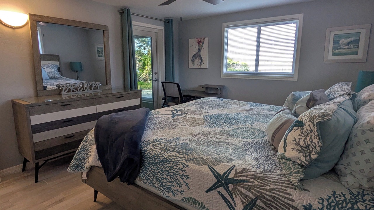 Photo of Bedroom in Englewood