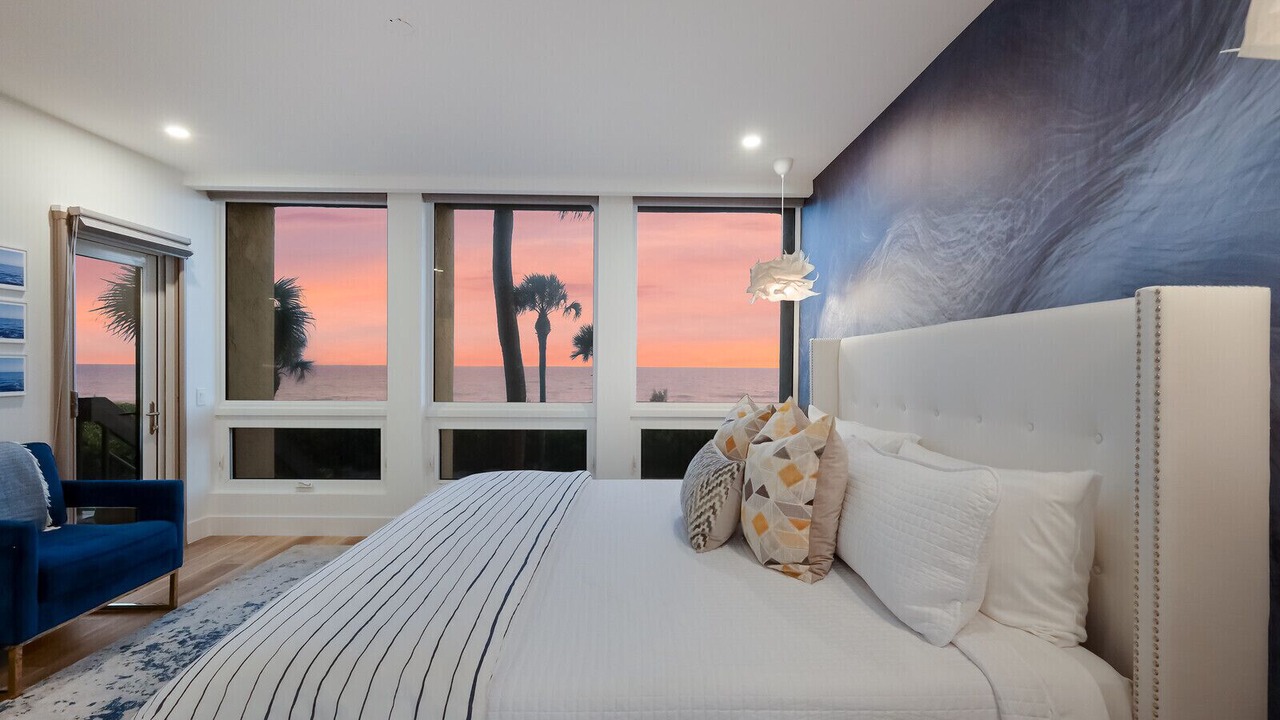 Photo of Bedroom in Longboat Key