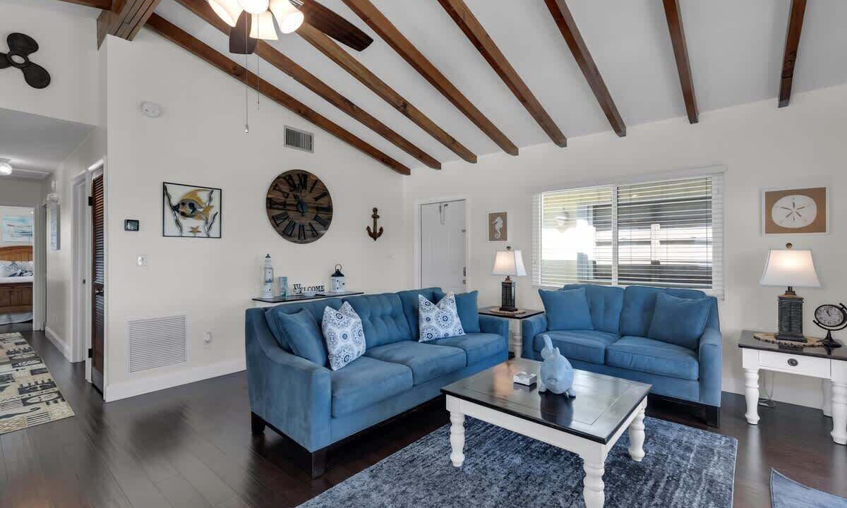 Photo of Livingroom in Key Colony Beach