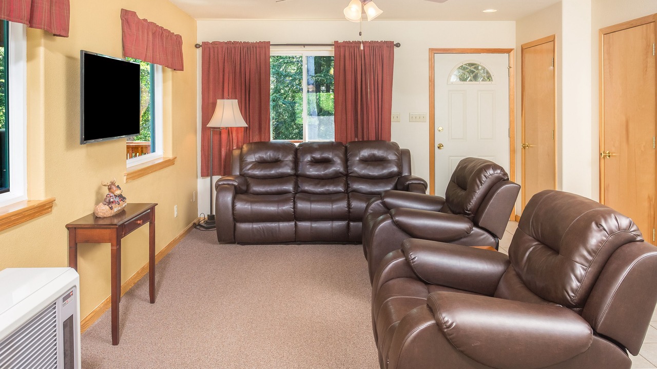 Photo of Livingroom in Cooper Landing