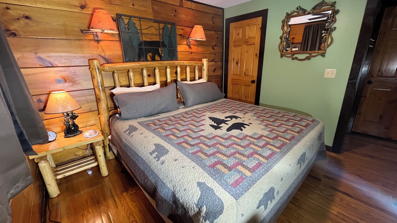 Photo of Bedroom in Gatlinburg