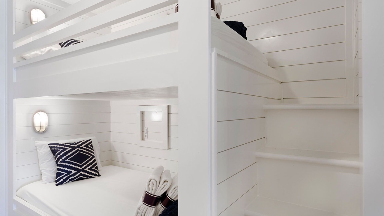 Photo of Bedroom in Santa Rosa Beach