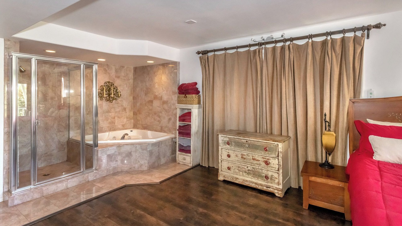 Photo of Bedroom in Cedar Glen