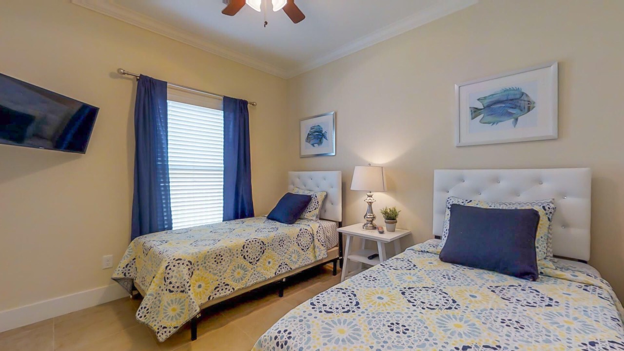 Photo of Bedroom in Marathon