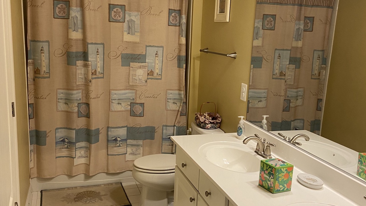 Photo of Bathroom in Sun Ridge