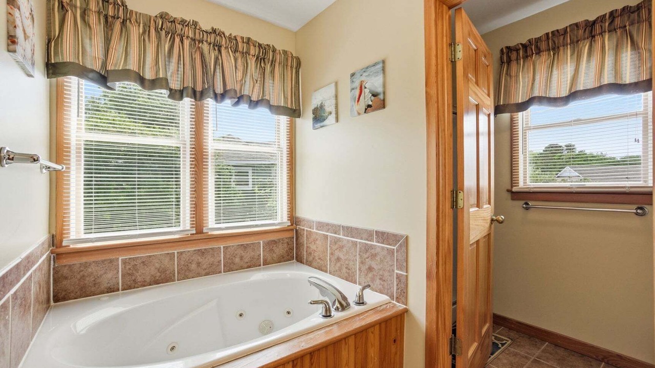 Photo of Bathroom in Duck