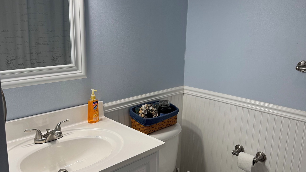 Photo of Bathroom in Ann Acres