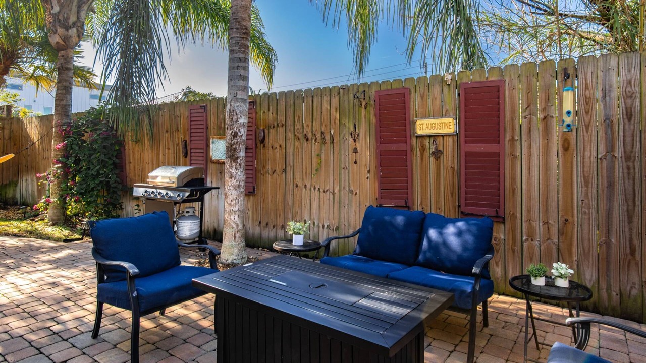 Photo of Patio Balcony in Lincolnville