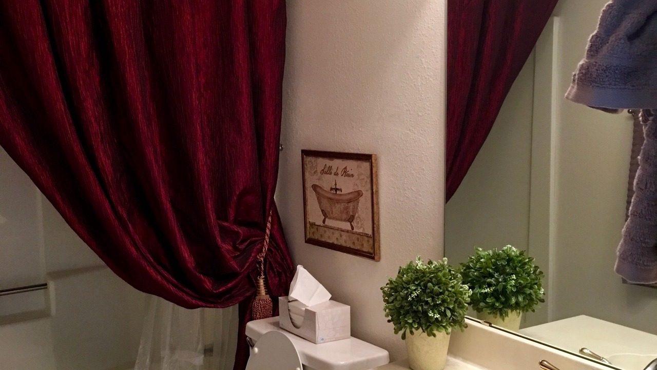 Photo of Bathroom in Fountain of the Sun