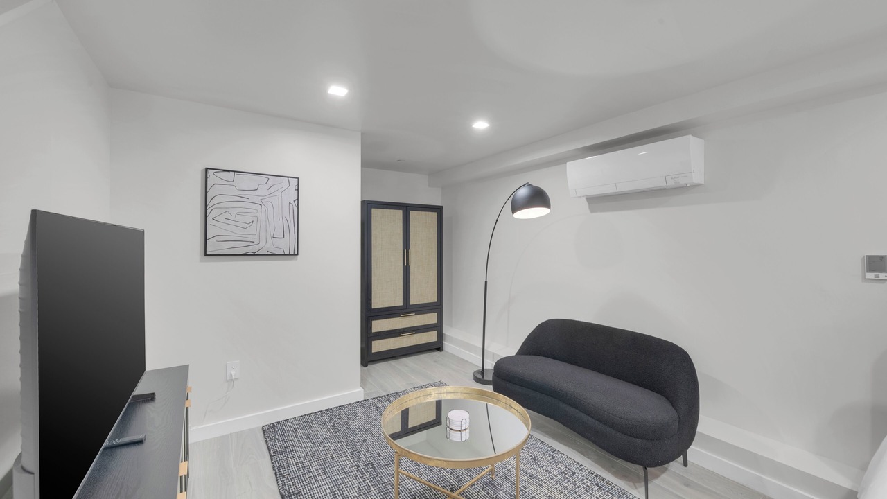 Photo of Livingroom in Hell's Kitchen