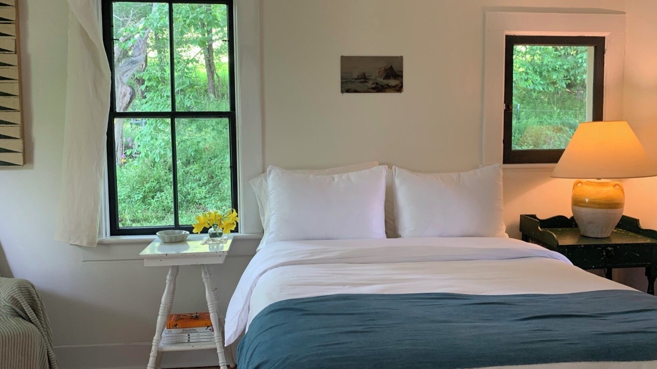 Photo of Bedroom in Bovina Center