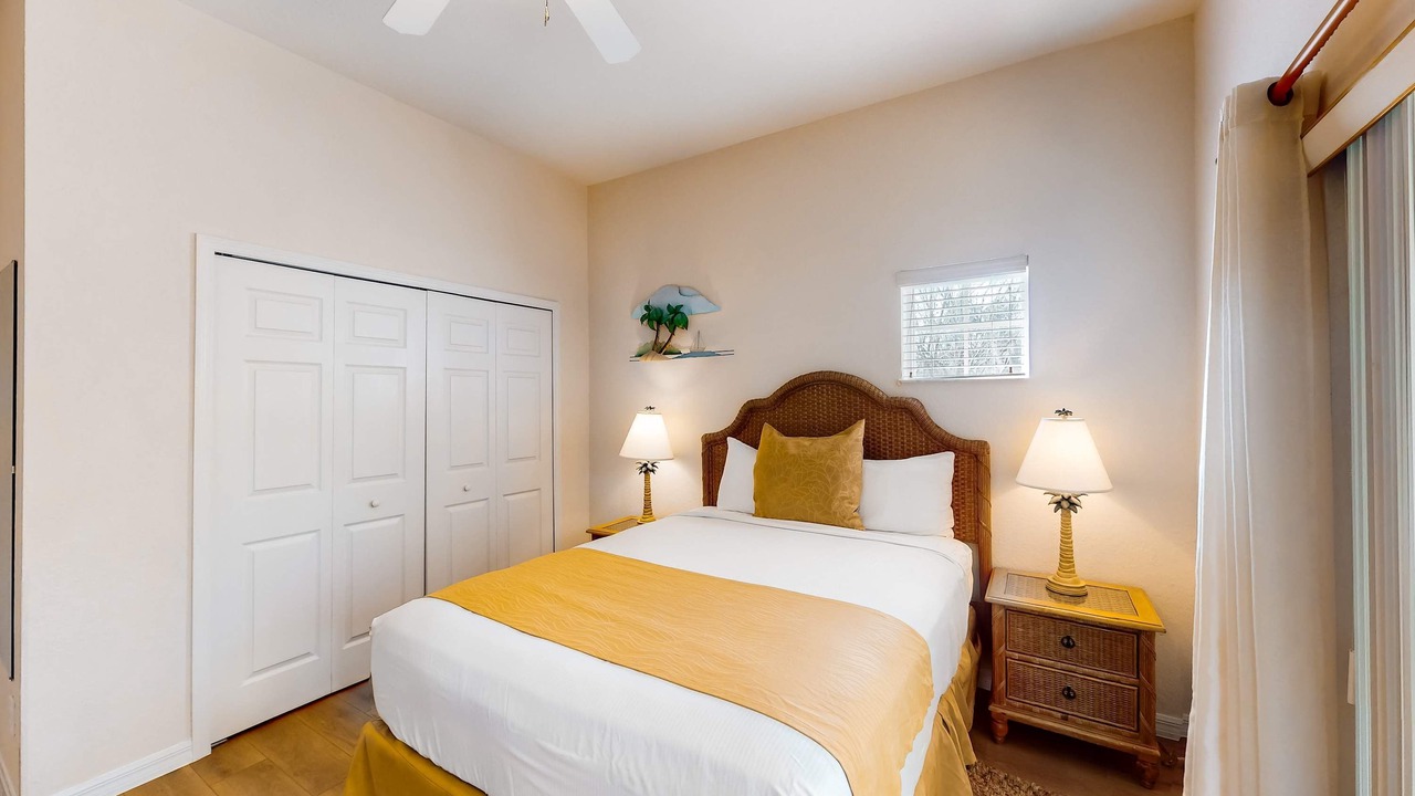 Photo of Bedroom in Bahama Bay