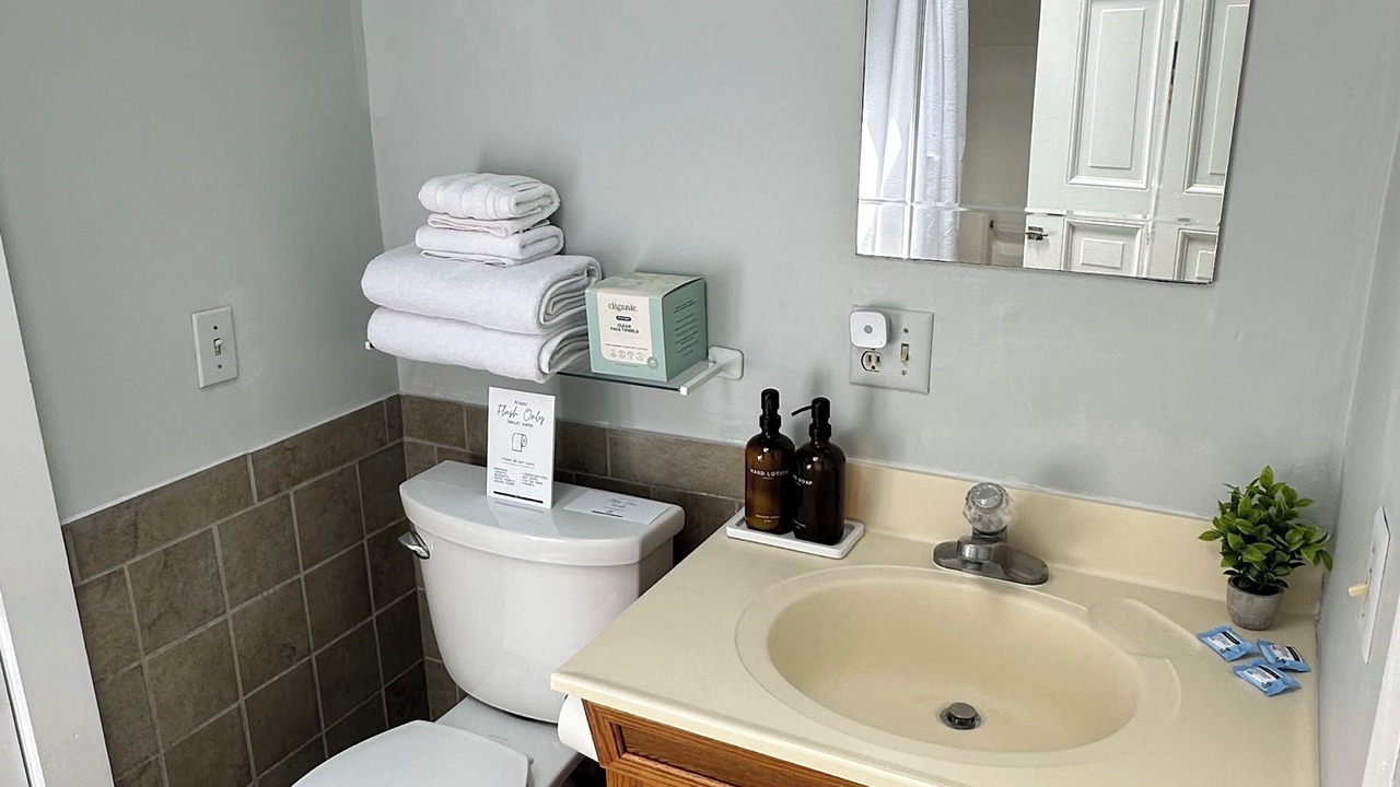 Photo of Bathroom in Sheldrake