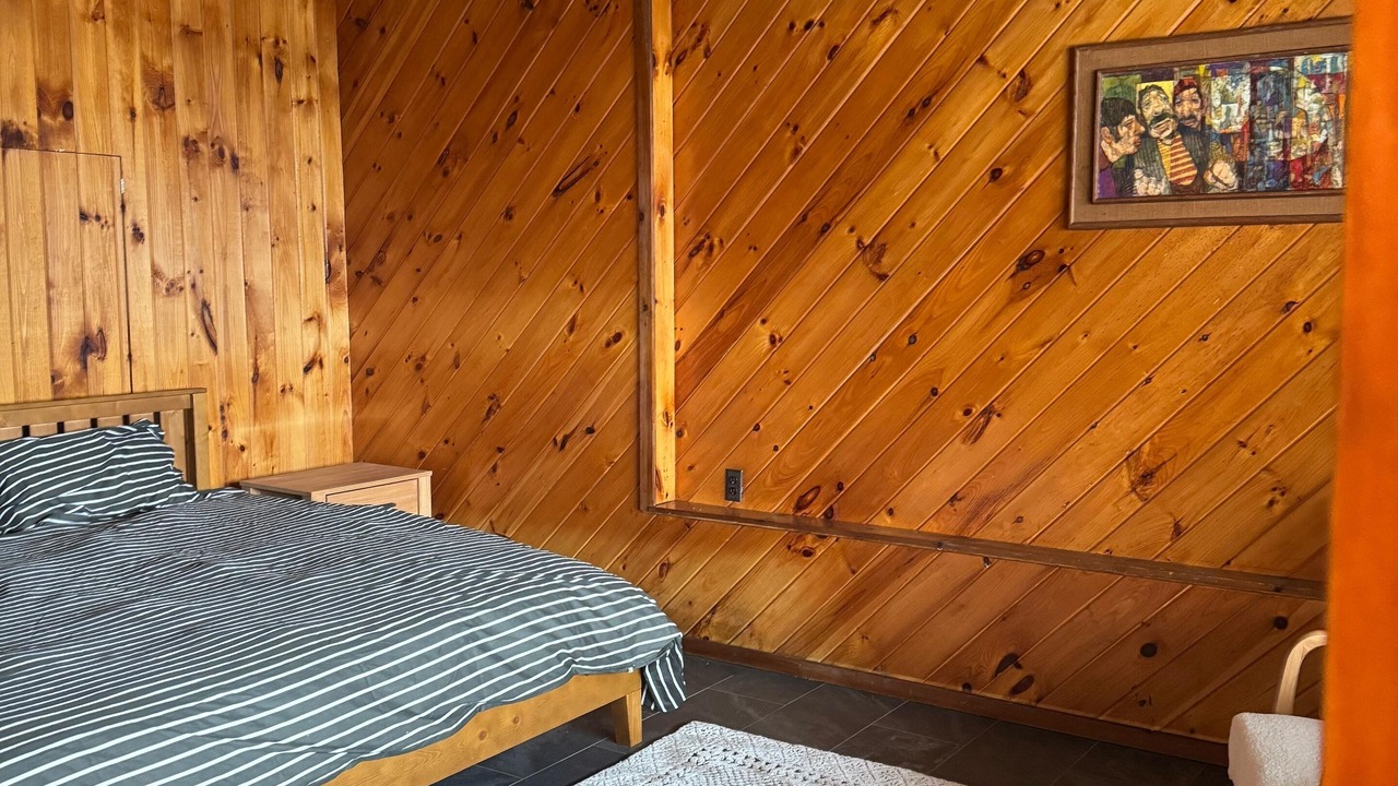 Photo of Bedroom in Bovina Center