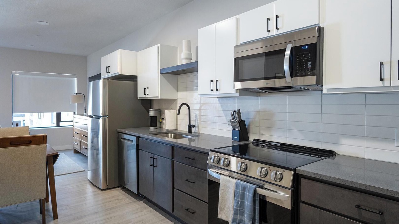 Photo of Kitchen in People's Freeway
