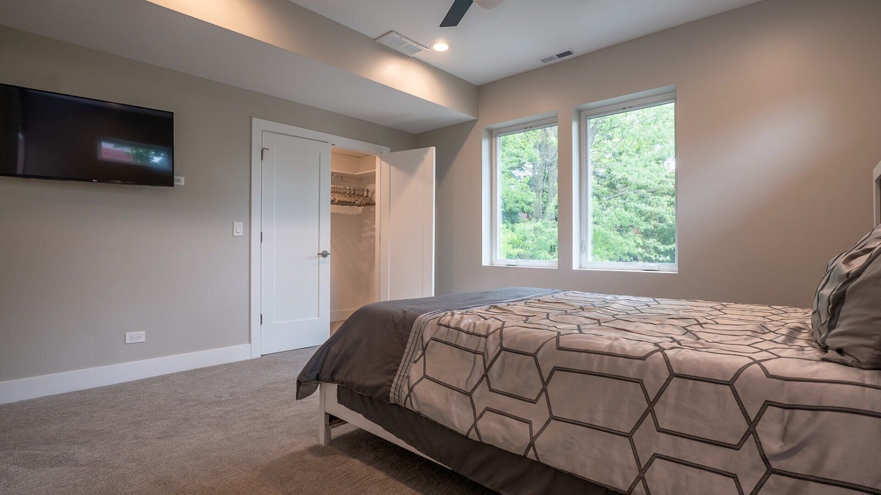 Photo of Bedroom in Woodlawn