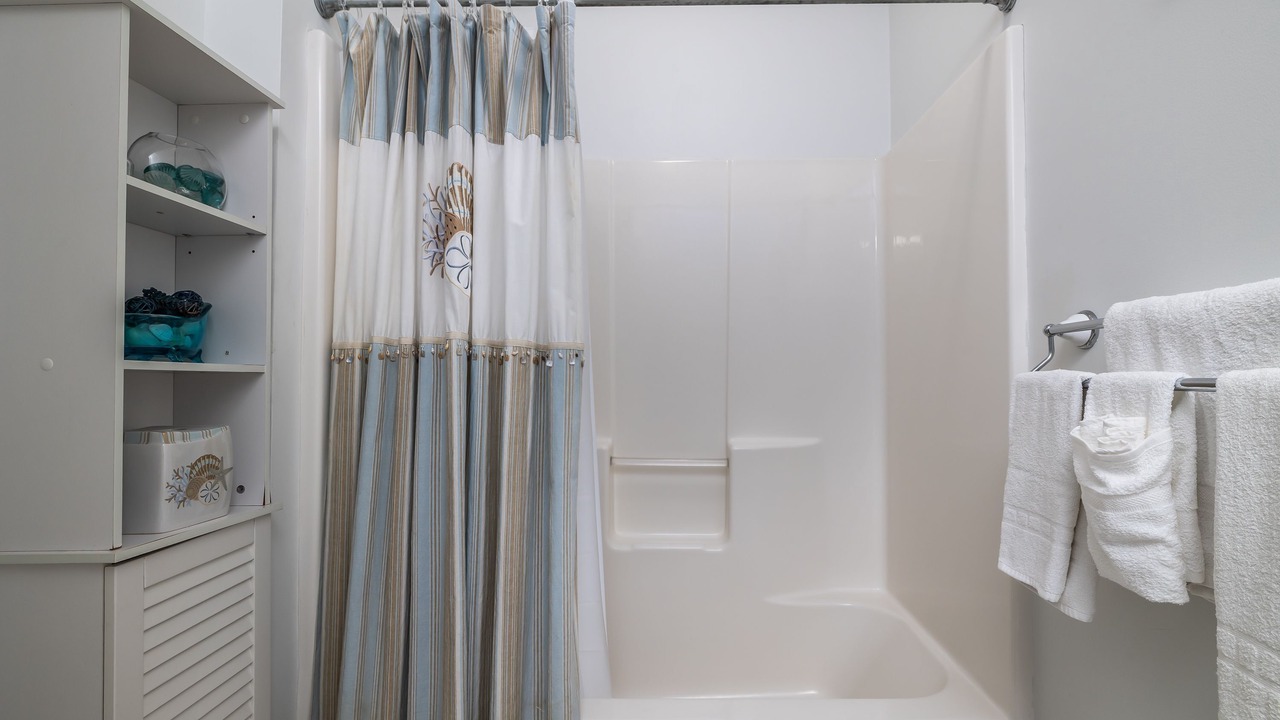 Photo of Bathroom in Sun Ridge