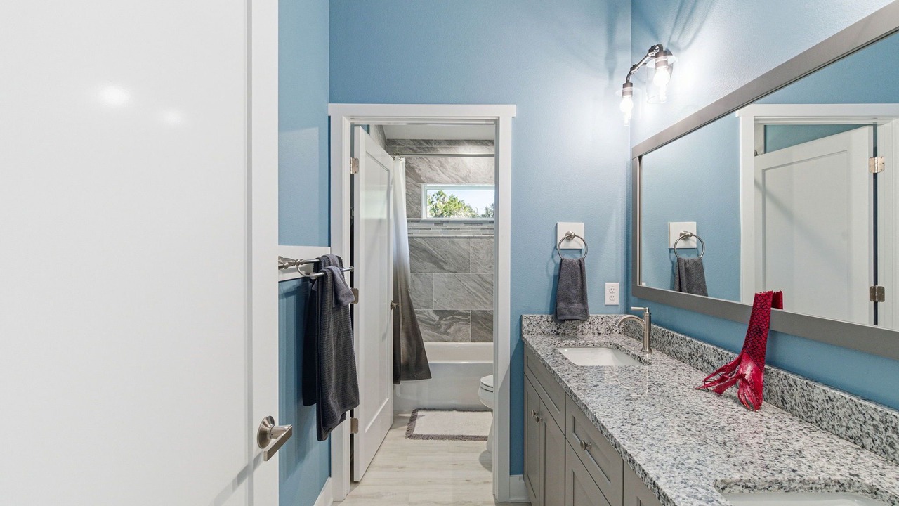 Photo of Bathroom in Old Homosassa