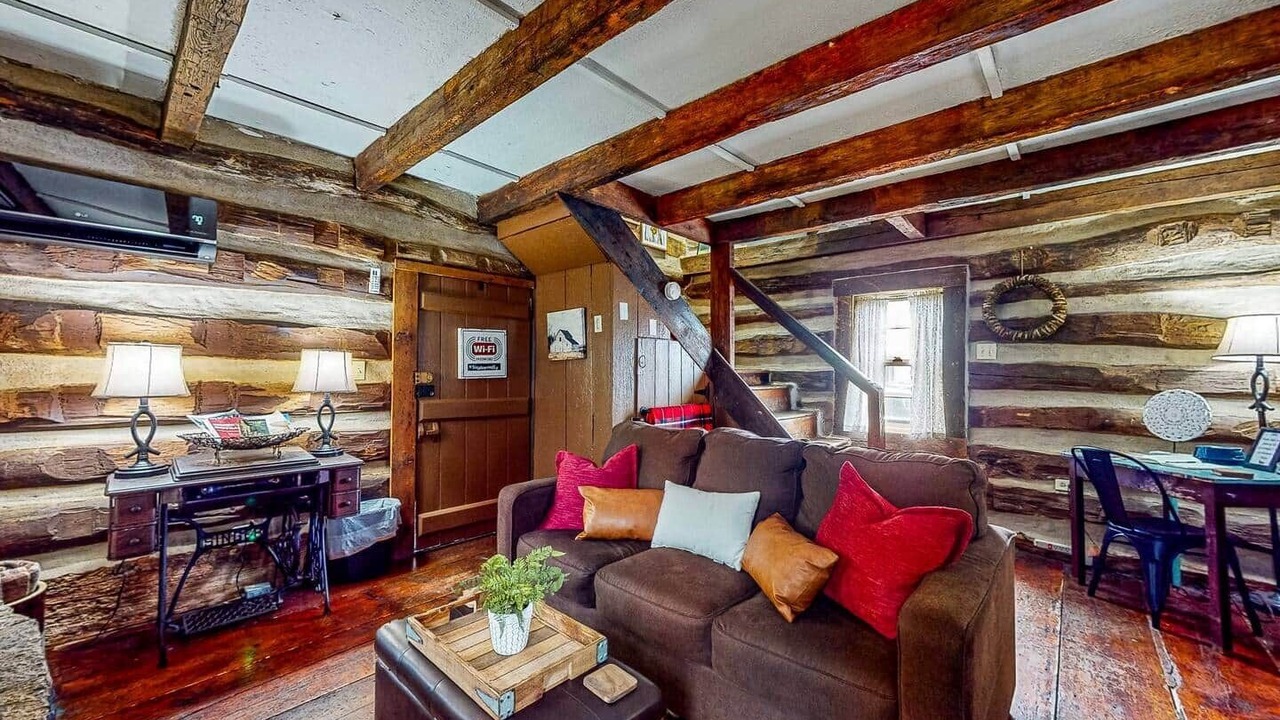 Photo of Livingroom in Augusta